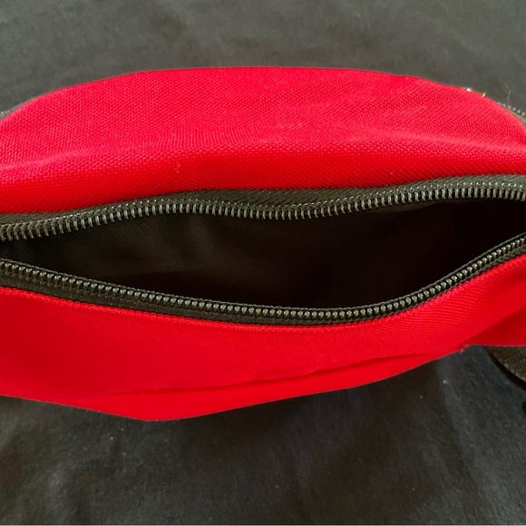 Iowa State Adjustable Belt Bag - Picture 6 of 8